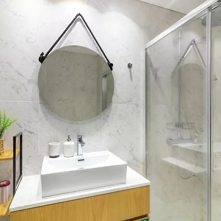 Apartment Moderno - Estacionamento Aveiro