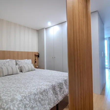 Moderno - Estacionamento Apartment Aveiro